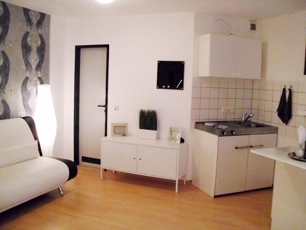 Apartment Cologne City Exterior photo